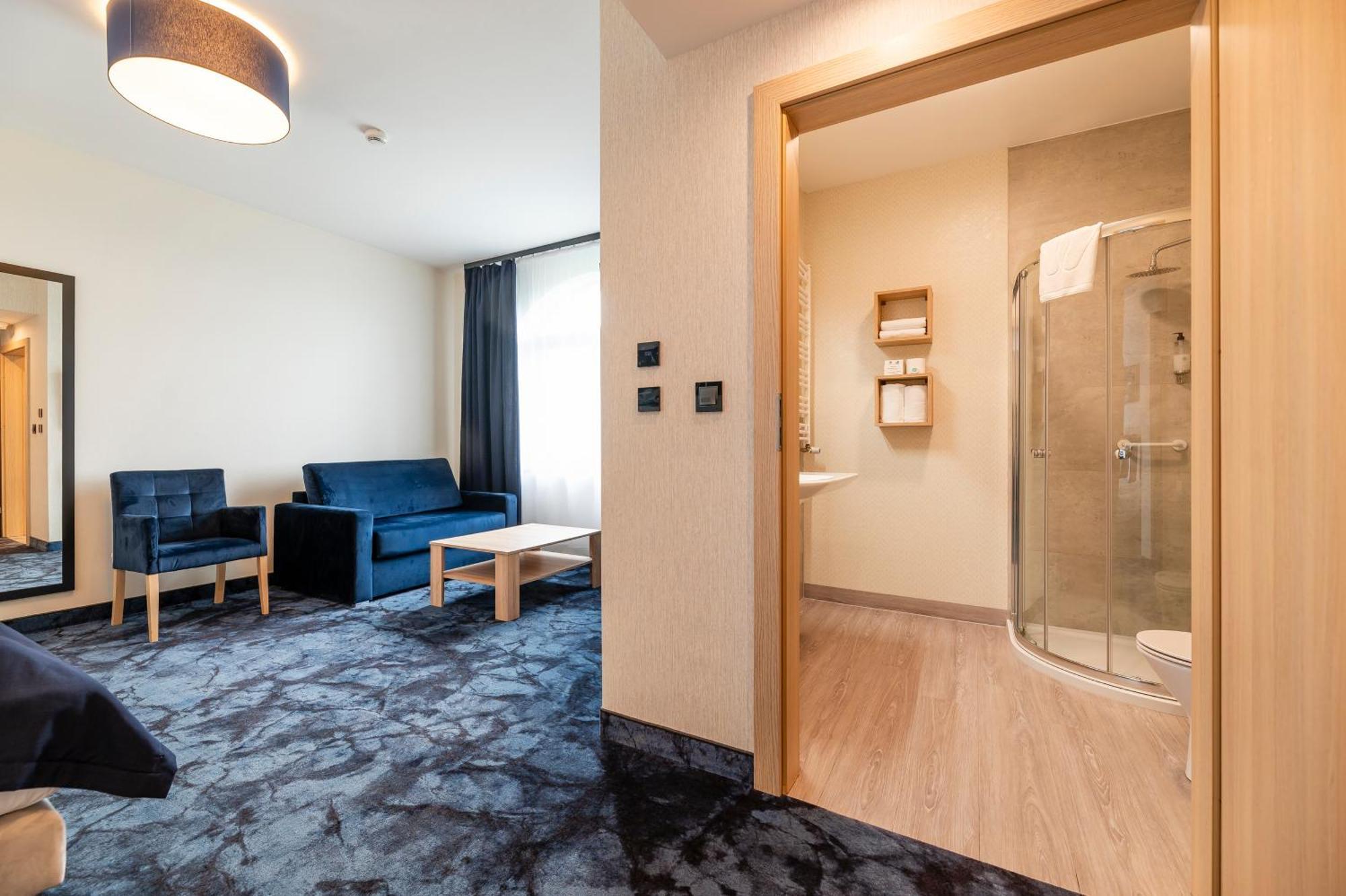 Ignasiak Hotel Września Εξωτερικό φωτογραφία