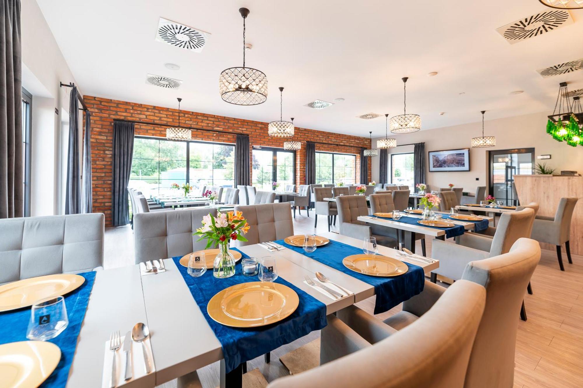 Ignasiak Hotel Września Εξωτερικό φωτογραφία