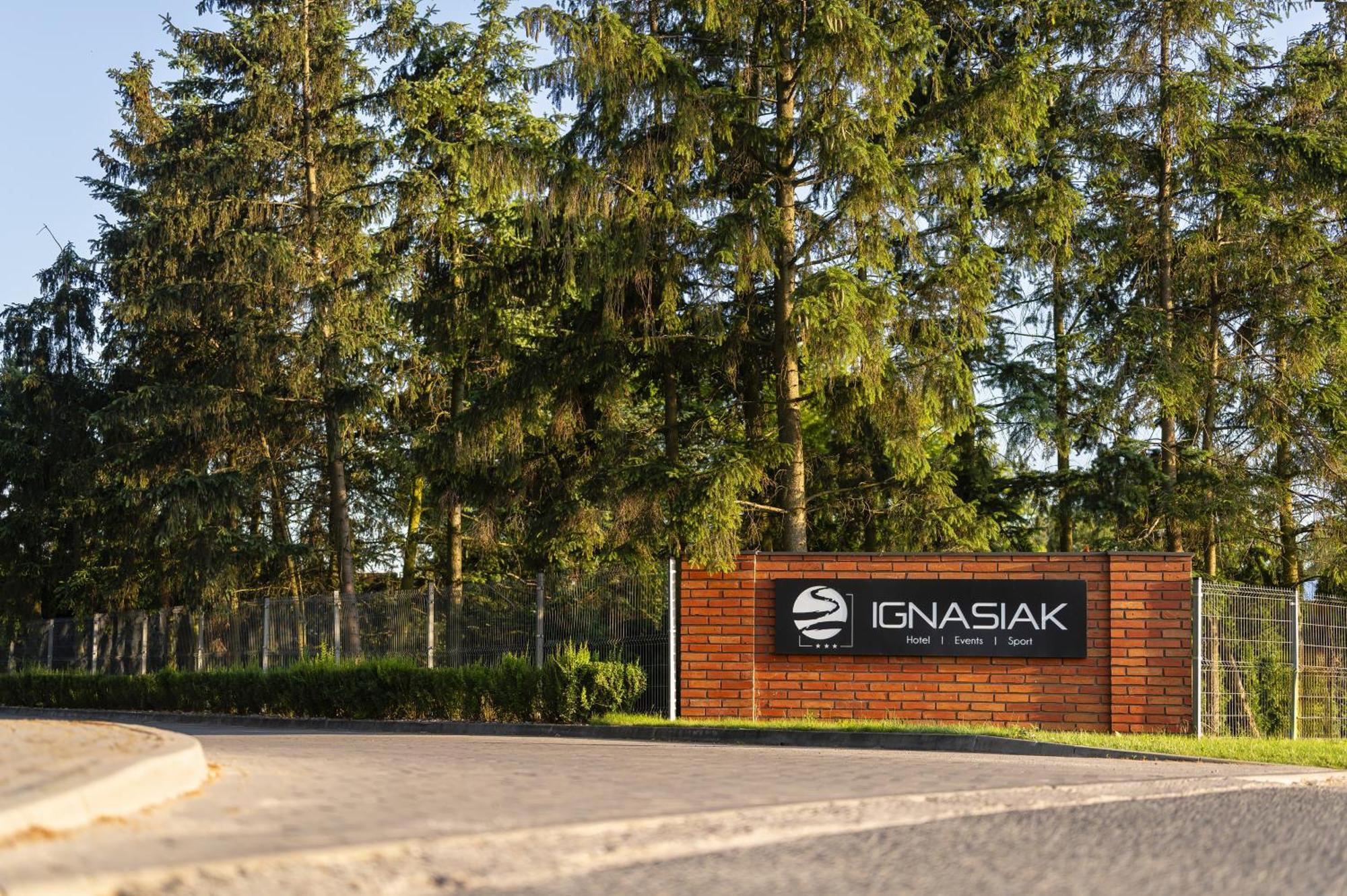 Ignasiak Hotel Września Εξωτερικό φωτογραφία